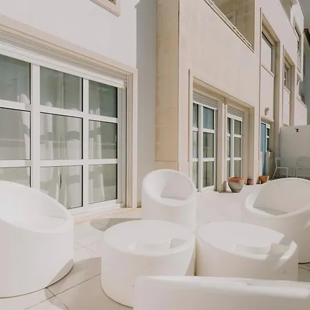 16 - Casa Larinha דירה