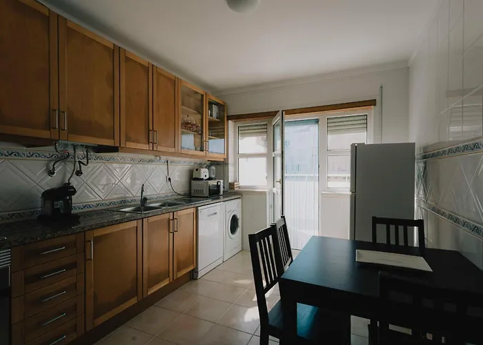 16 - Casa Larinha Ferrel (Leiria)